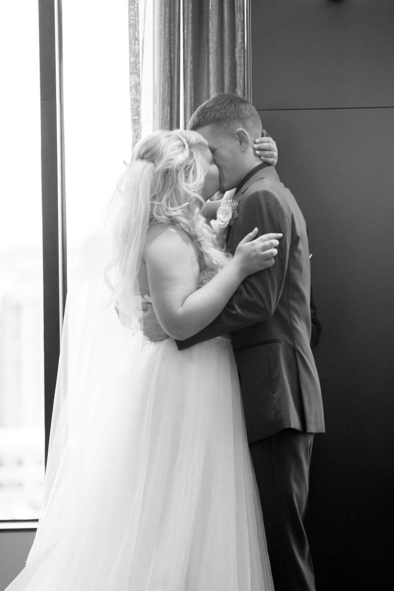 Shelly + Brandon - Wedding Photography - HighDot Studios - Dallas (42)