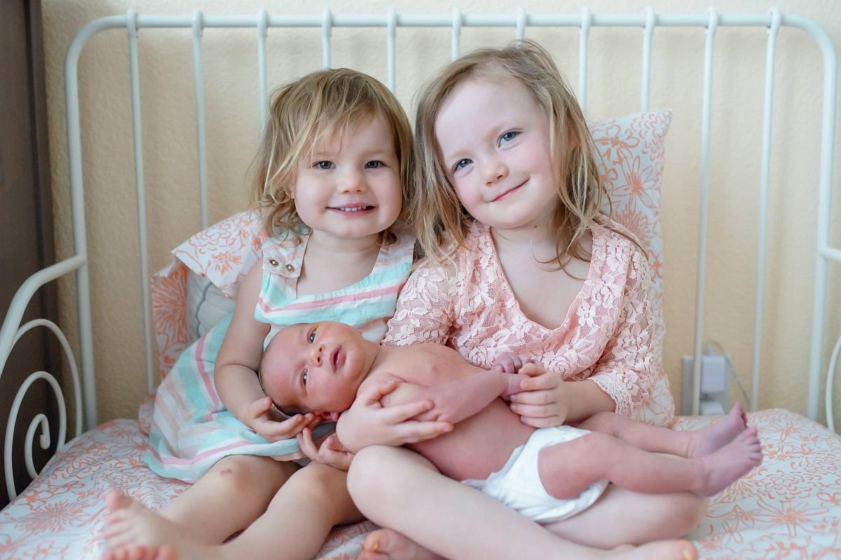 HighDotStudios_Baby_Newborn_Infant003