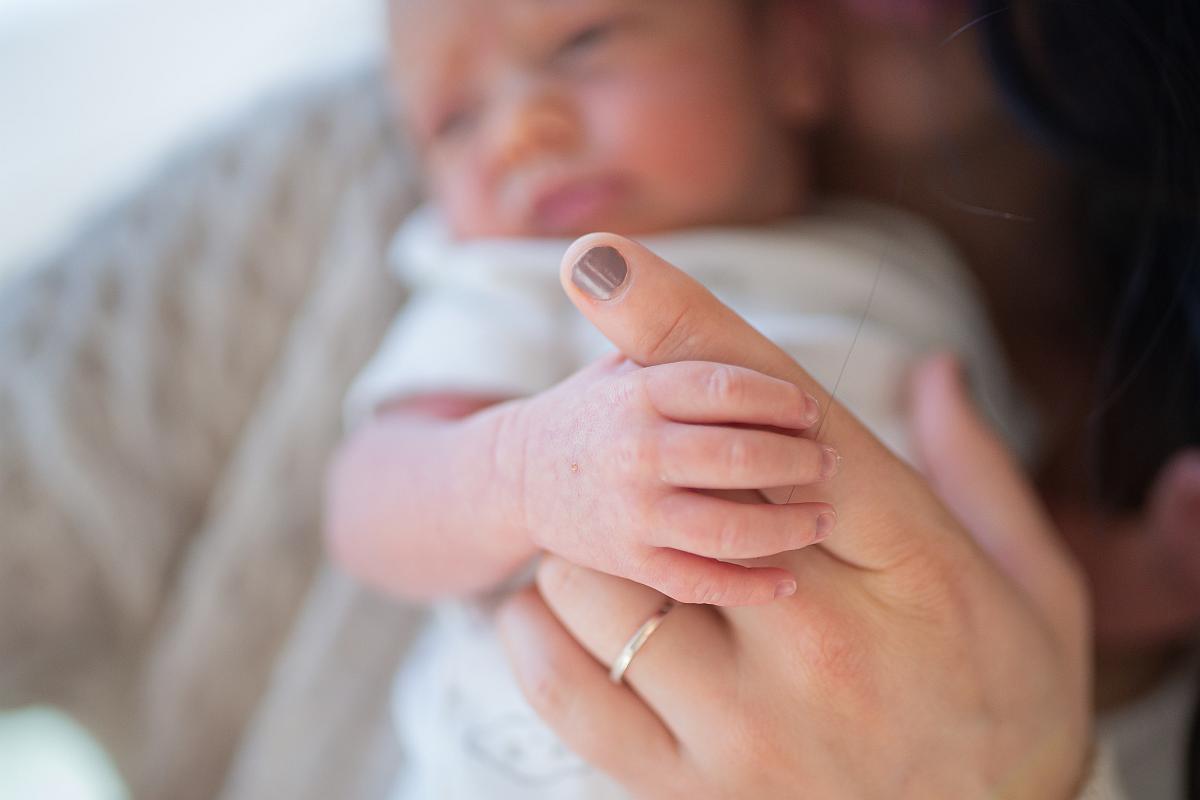 HighDotStudios_Baby_Newborn_Infant011