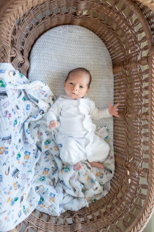 HighDotStudios_Baby_Newborn_Infant050